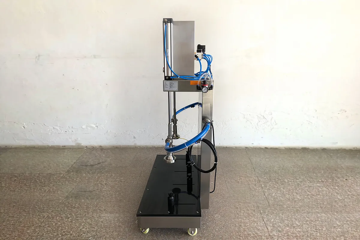Automatic double heads keg filler for craft brewery beer production