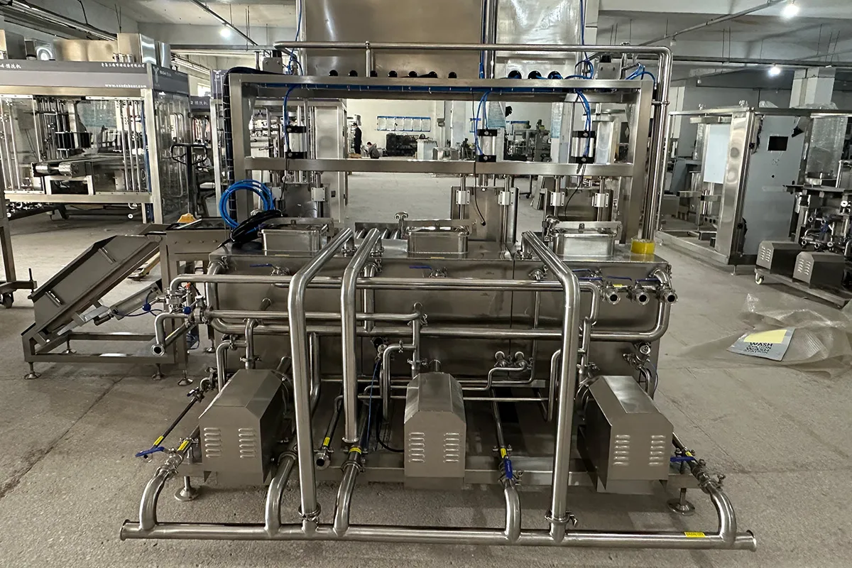 Small brewery keg washer filler