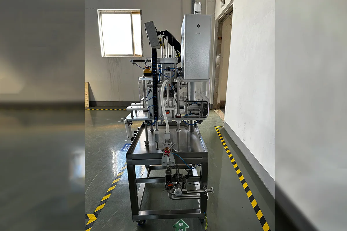 Single head canning machine for craft beer