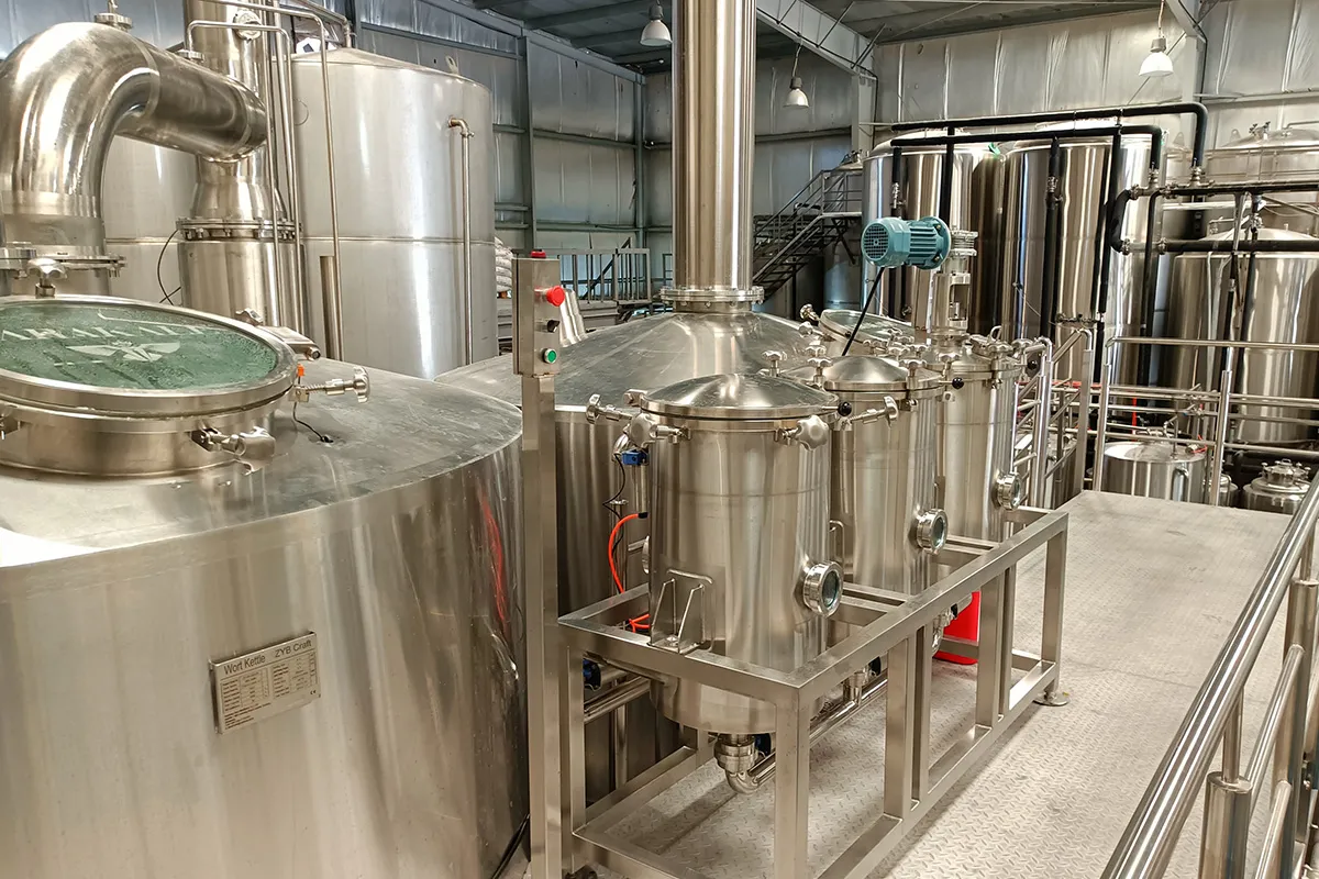 100HL brewhouse system installed in commercial beer production facility