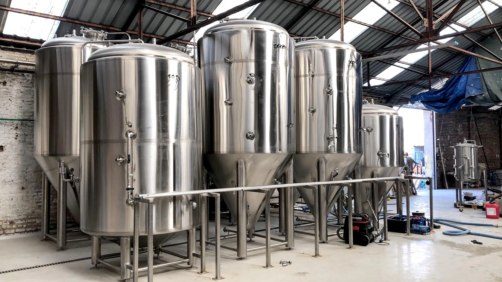 20hl brewhouse core equipment at brasserie illegaal forest vorst