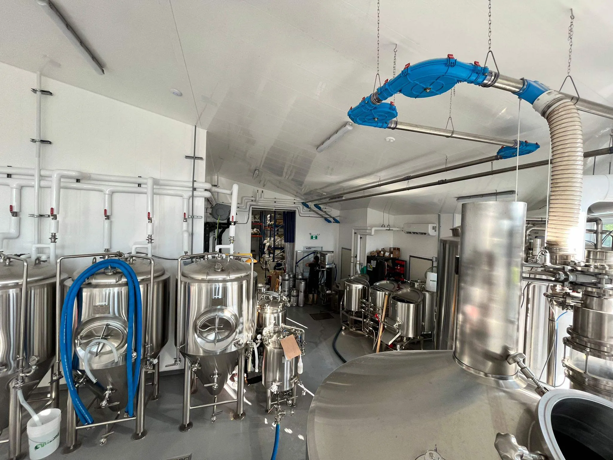 10HL boiling and whirlpool vessels of automated brewery equipment