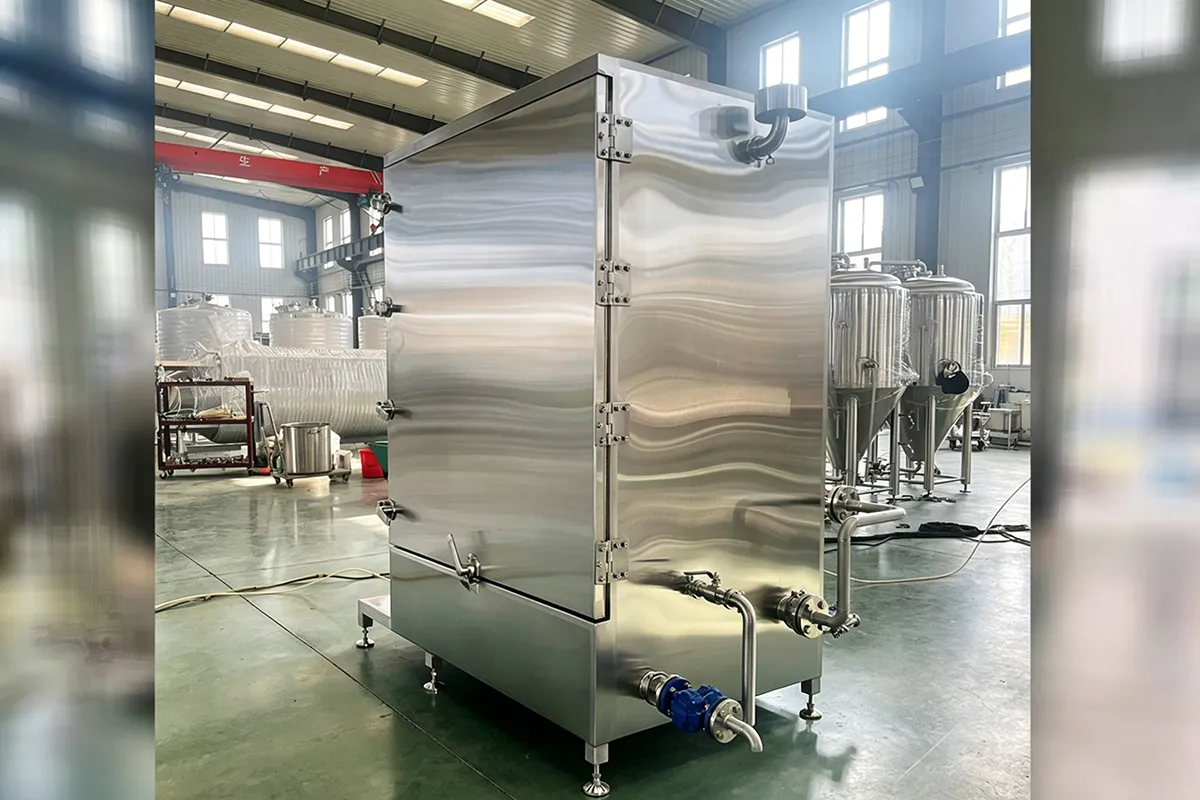 Internal high-pressure spray system full pallet pasteurizer
