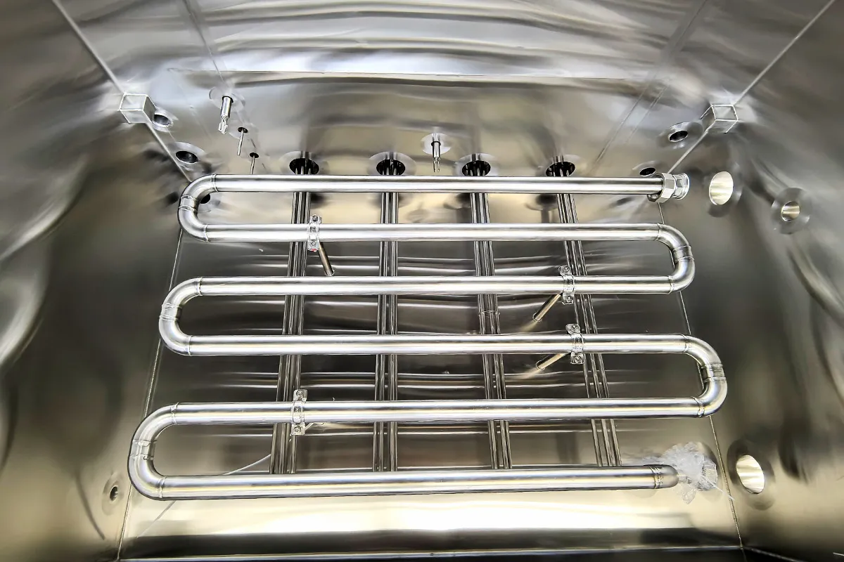 Rear structure view of large full pallet pasteurization machine