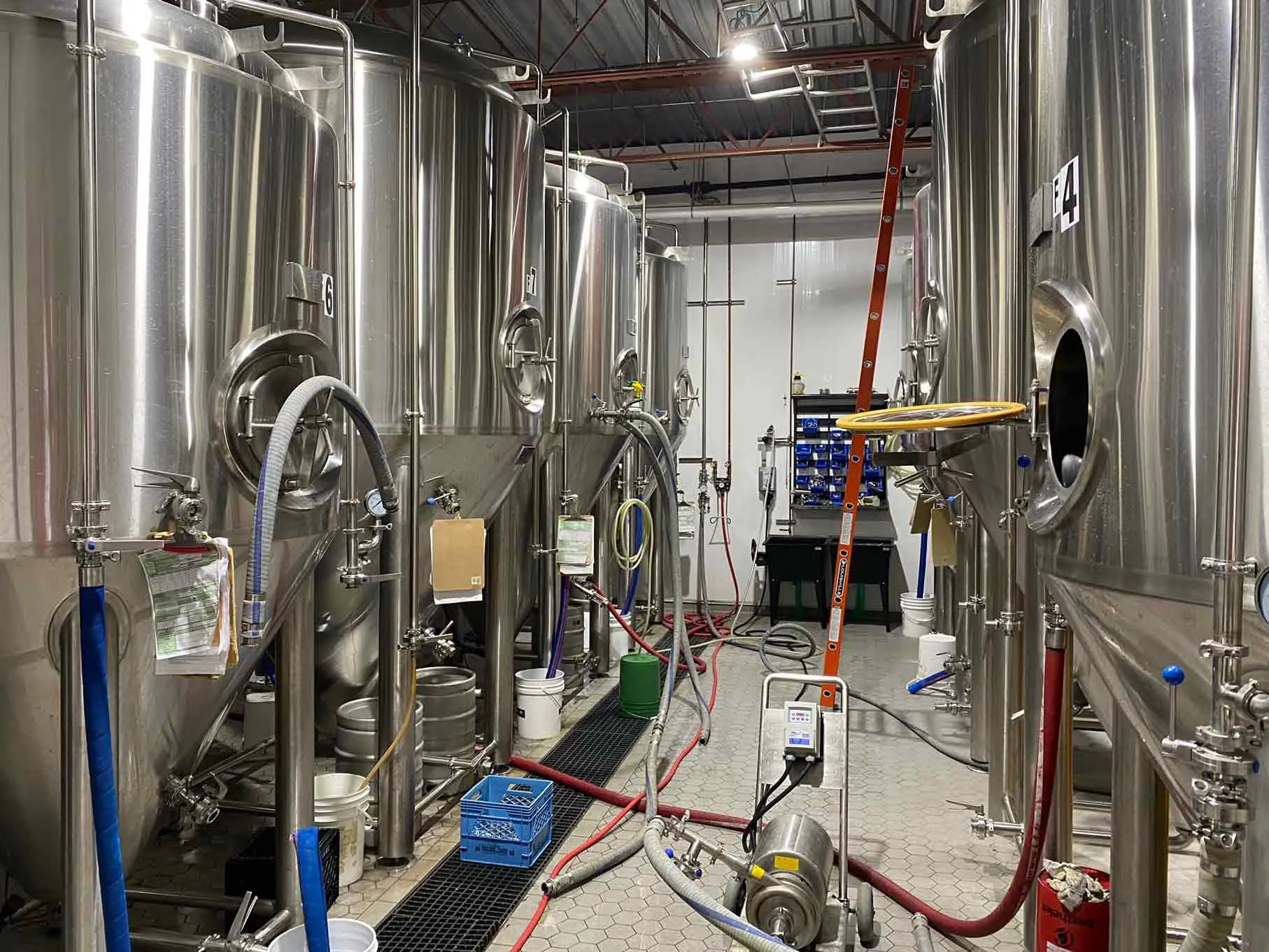 Turnkey 20BBL micro brewery equipment on-site commissioning