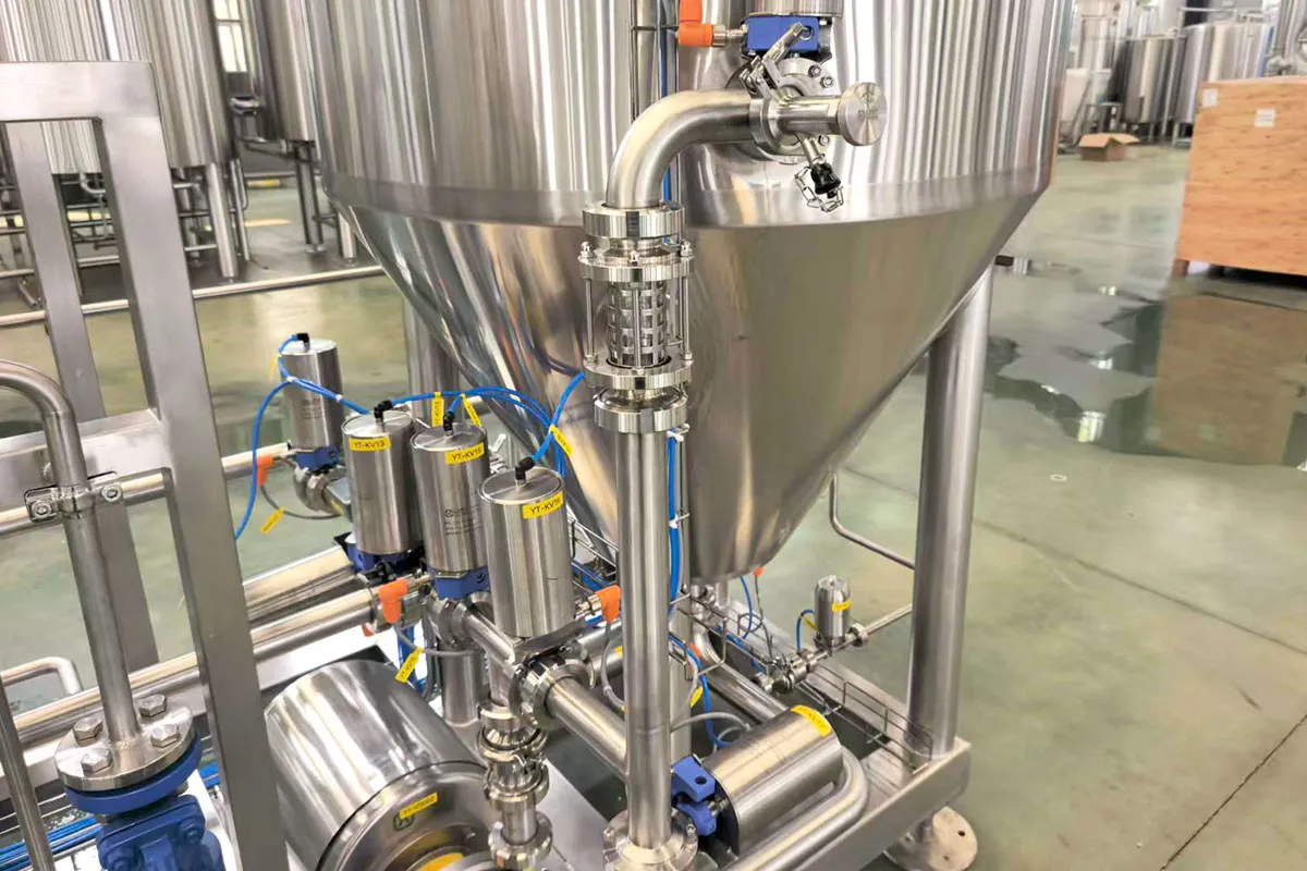Integrated yeast activation assimilation system for fermentation production