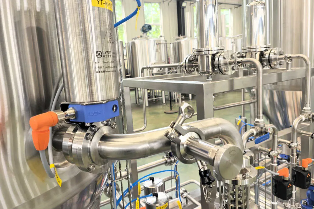Food grade yeast assimilation cultivation tank for craft beer brewing