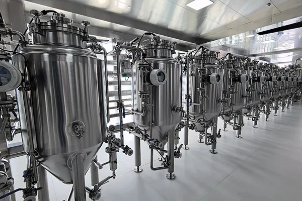 Automated microalgae cultivation production system