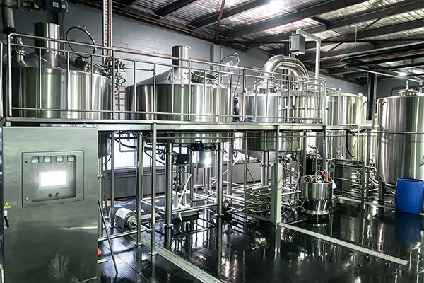 Système complet de brasserie clé en main 30HL pour la production commerciale de bière